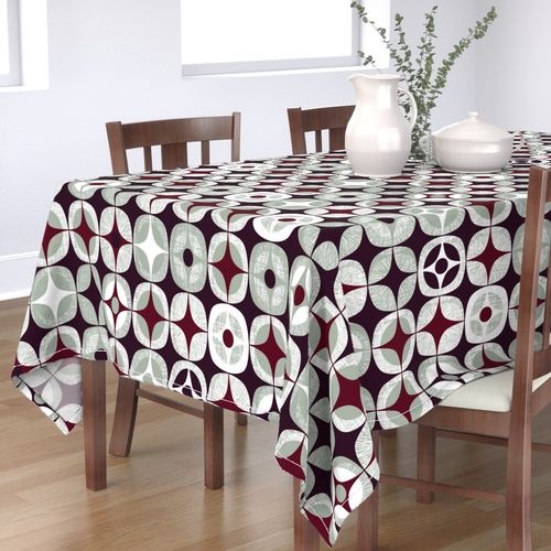 HOME_GOOD_RECTANGULAR_TABLE_CLOTH