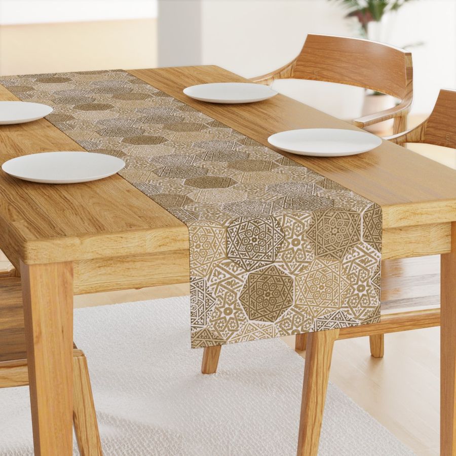 HOME_GOOD_TABLE_RUNNER