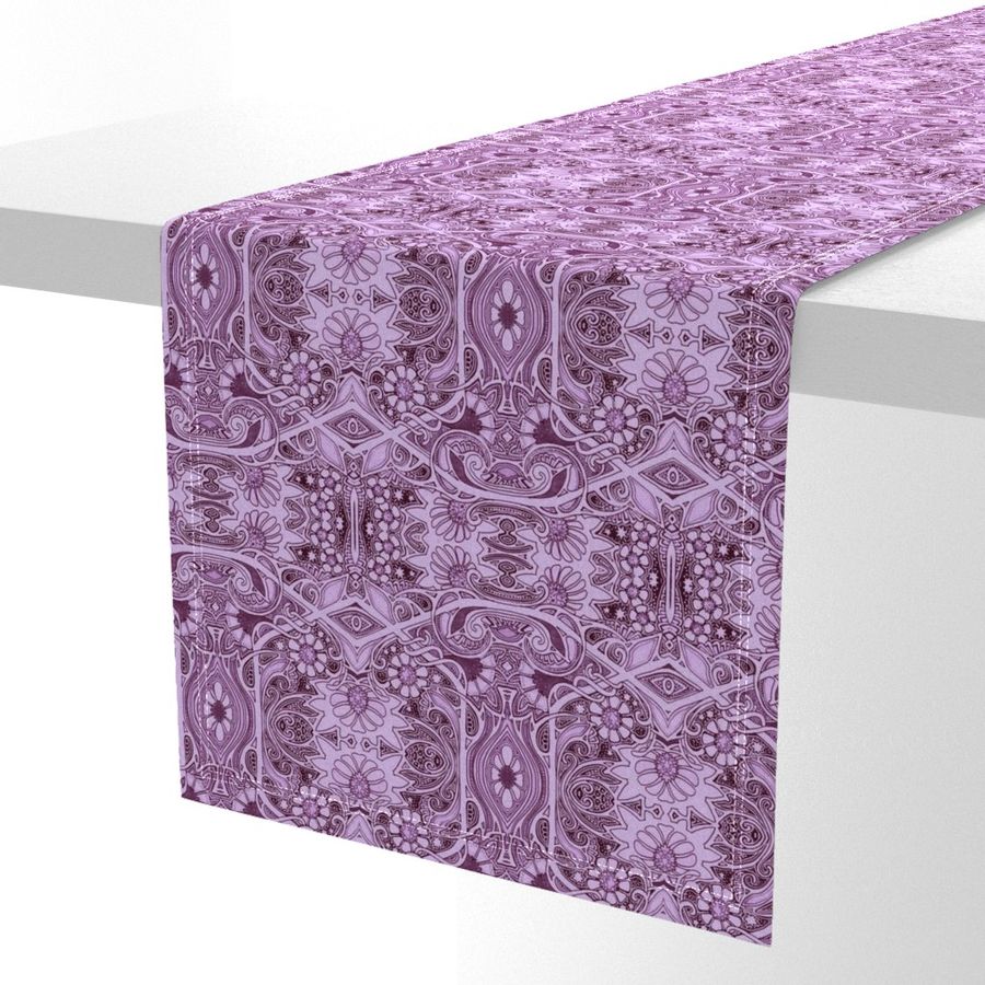 HOME_GOOD_TABLE_RUNNER