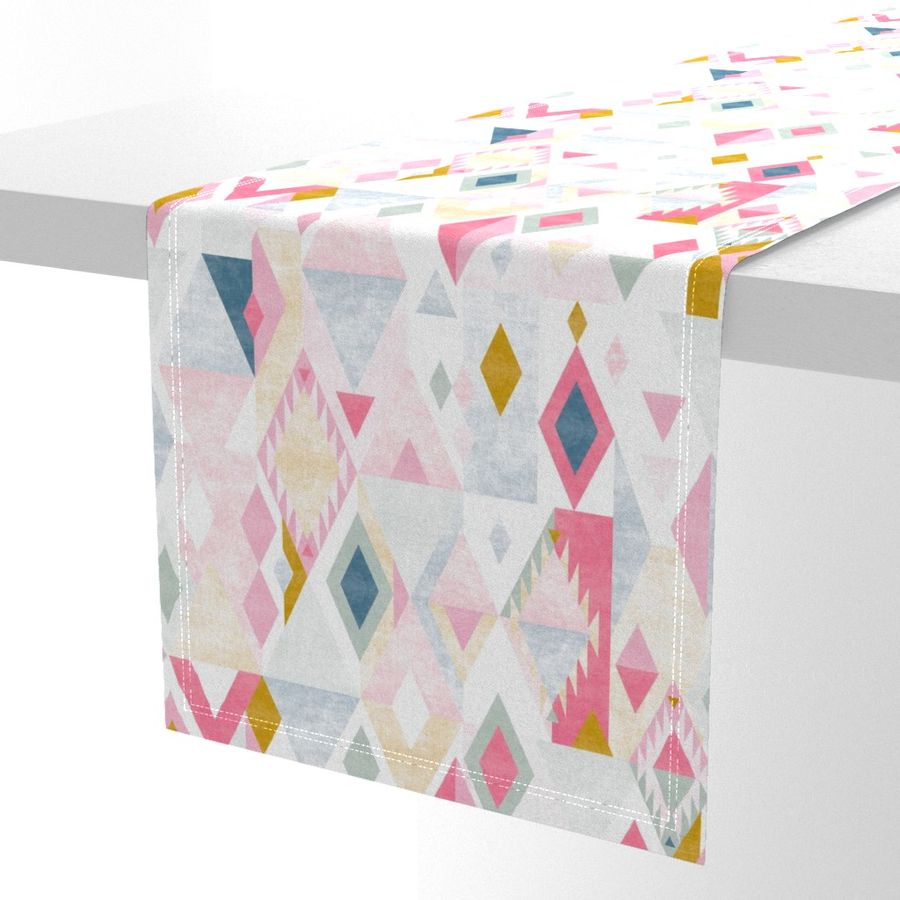 HOME_GOOD_TABLE_RUNNER