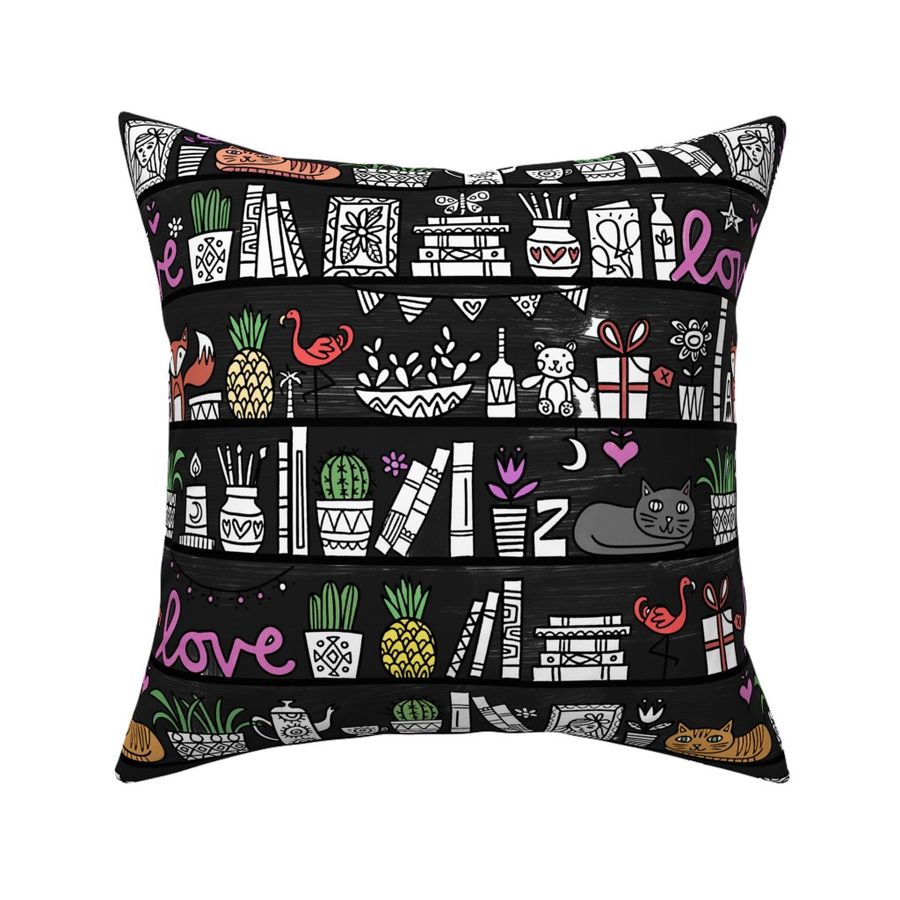 HOME_GOOD_SQUARE_THROW_PILLOW