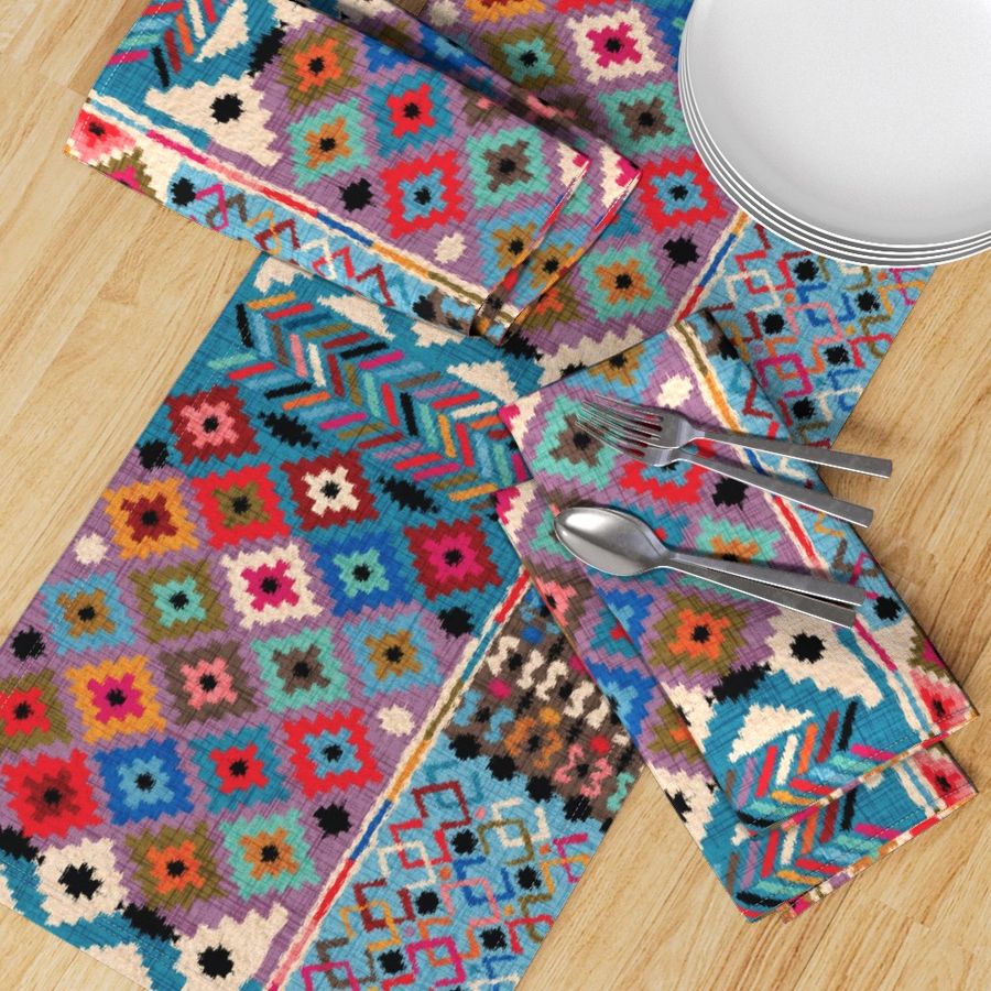 HOME_GOOD_TABLE_RUNNER