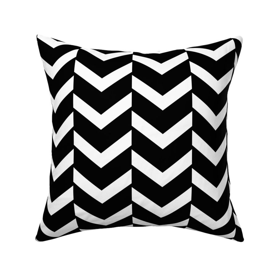 HOME_GOOD_SQUARE_THROW_PILLOW