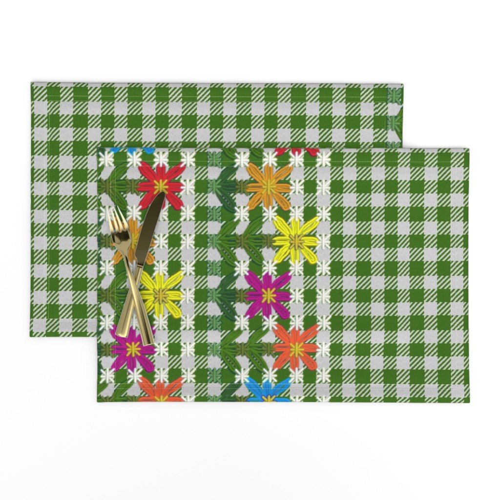 Chickenscratch Gingham Flower Border on Green