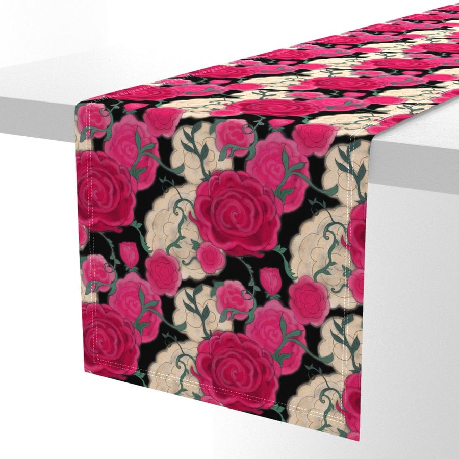 HOME_GOOD_TABLE_RUNNER