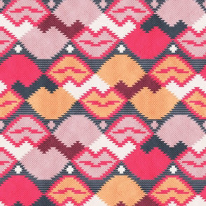 Normal scale // Those lips are "kilim" me // vibrant pink and orange