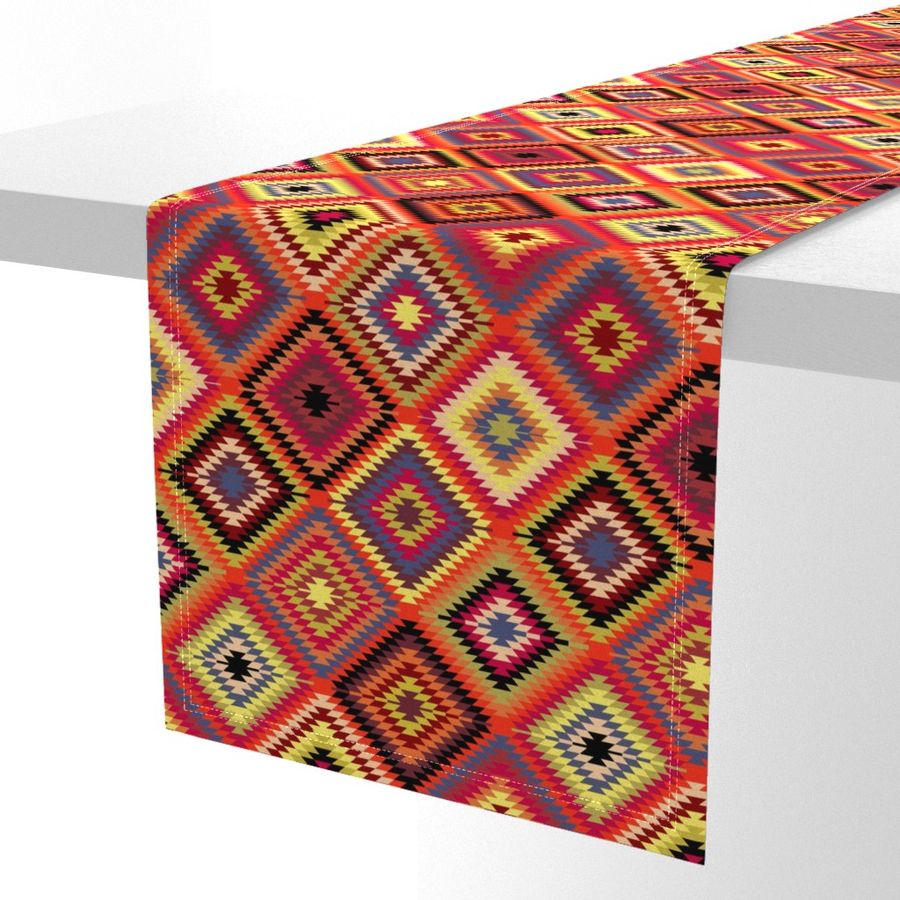 HOME_GOOD_TABLE_RUNNER