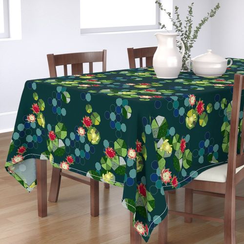 HOME_GOOD_RECTANGULAR_TABLE_CLOTH