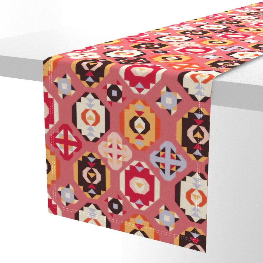 HOME_GOOD_TABLE_RUNNER