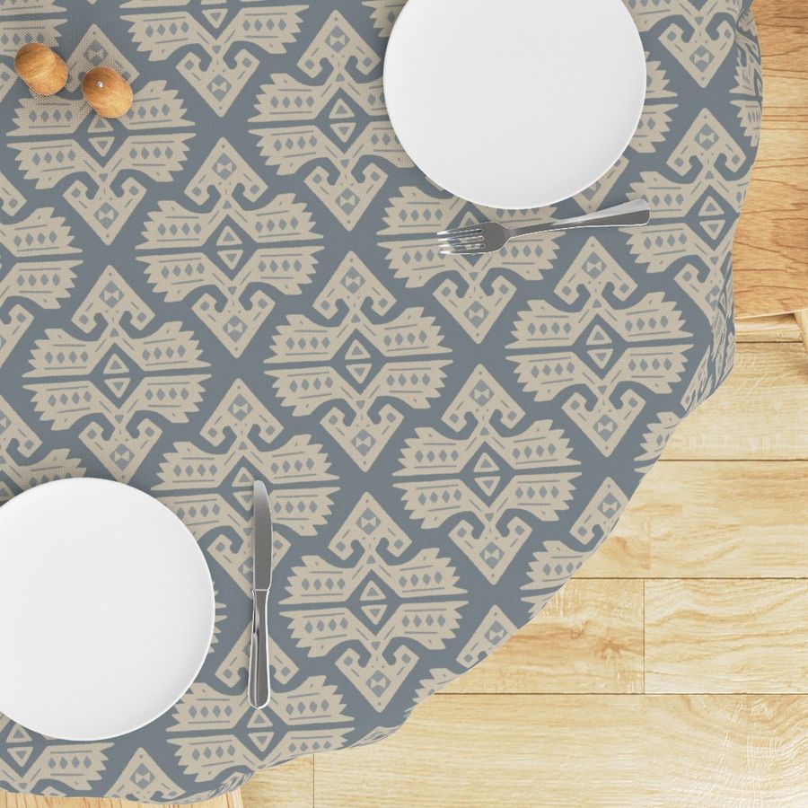 HOME_GOOD_ROUND_TABLE_CLOTH