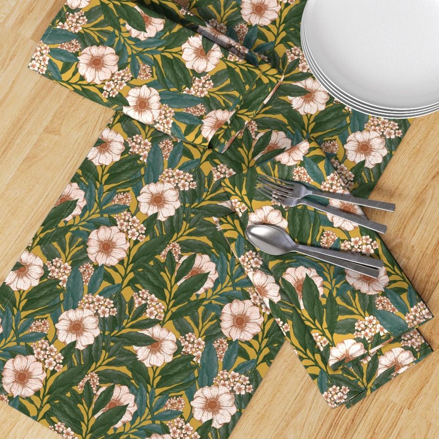 HOME_GOOD_TABLE_RUNNER