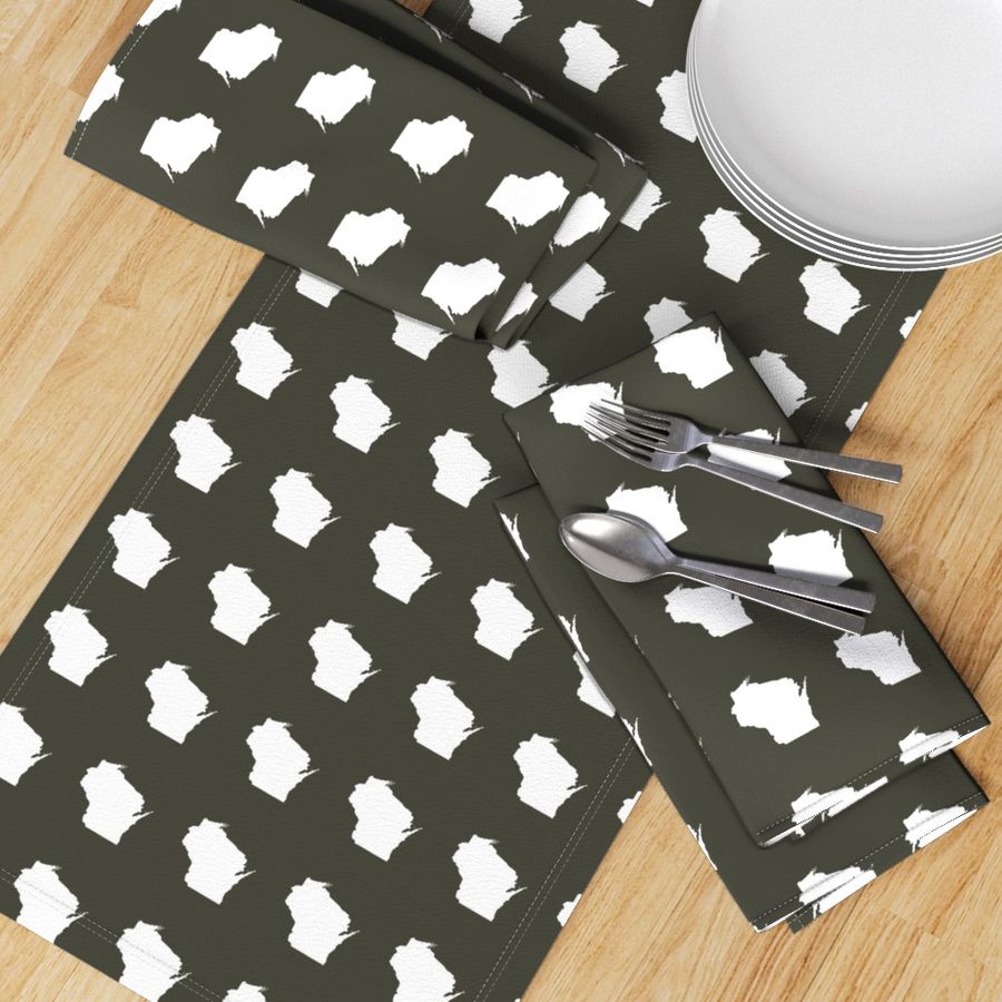 HOME_GOOD_TABLE_RUNNER