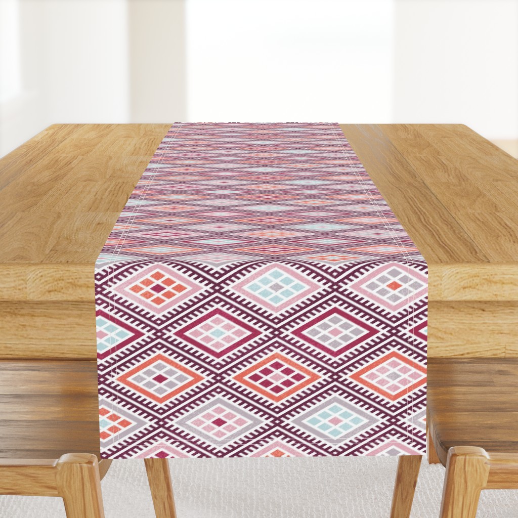 moroccon kilim bordeaux orange rose