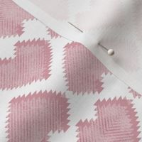 Small scale // "Kilim" my heart // pastel pink hearts