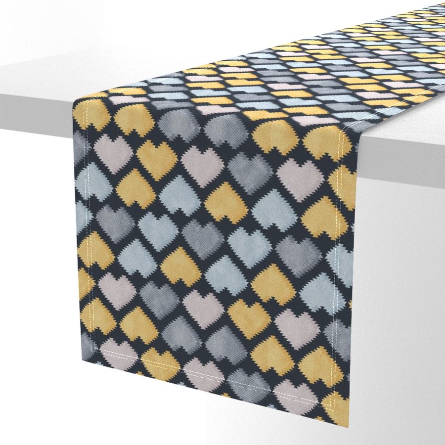 HOME_GOOD_TABLE_RUNNER