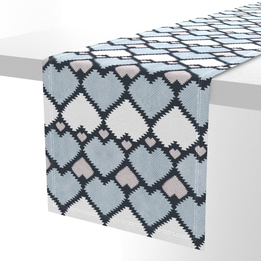 HOME_GOOD_TABLE_RUNNER