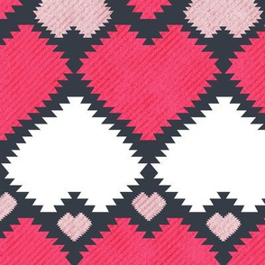 Normal scale // "Kilim" me gentle // red pink & white hearts