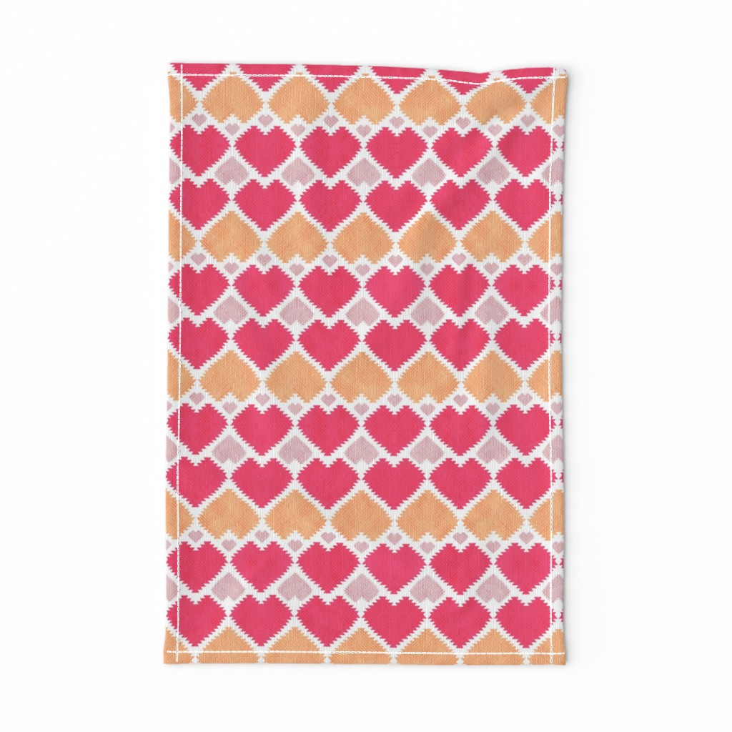 Small scale // "Kilim" me gentle // red orange & pink hearts