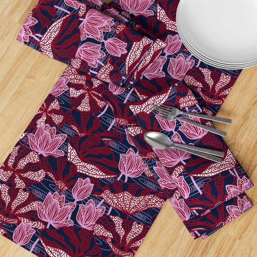 HOME_GOOD_TABLE_RUNNER