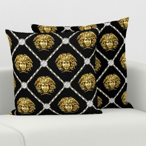 HOME_GOOD_SQUARE_THROW_PILLOW