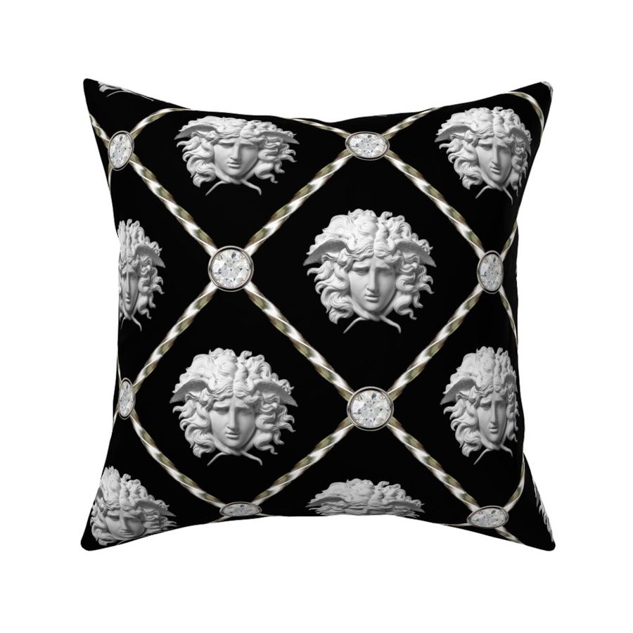 HOME_GOOD_SQUARE_THROW_PILLOW