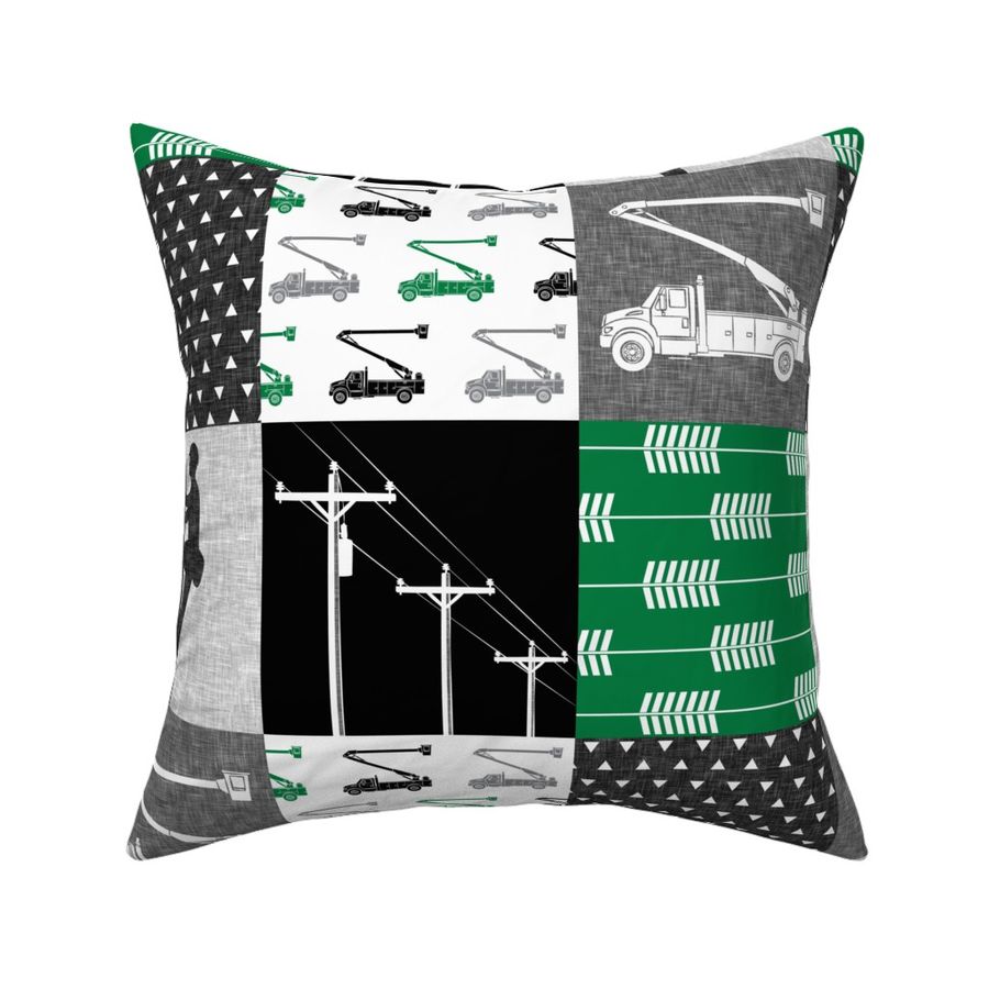 HOME_GOOD_SQUARE_THROW_PILLOW