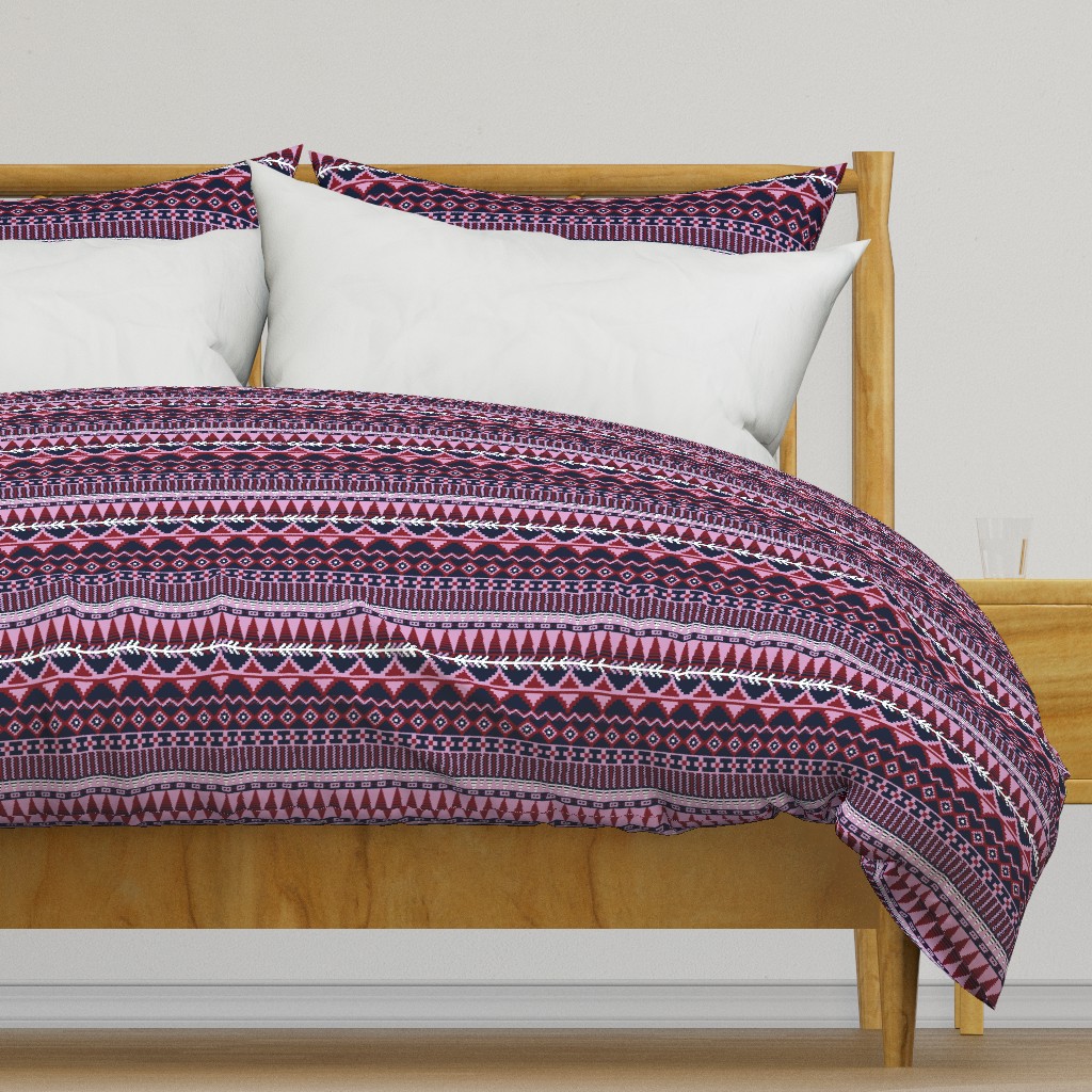 Farmhouse Kilim in Light Orchid, Navy + Burgundy