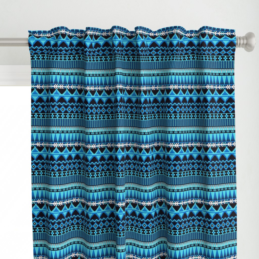 Farmhouse Kilim in Blue Monochrome Multi