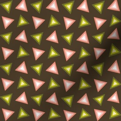 07233526 : triangle 4g : spoonflower0210