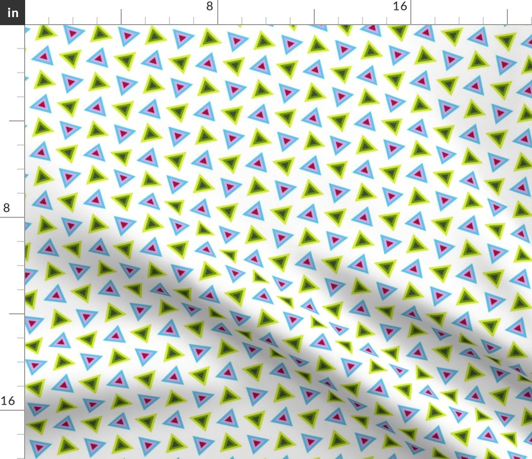 07233566 : triangle 4g : spoonflower0263