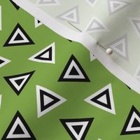 07233582 : triangle 4g : spoonflower0372