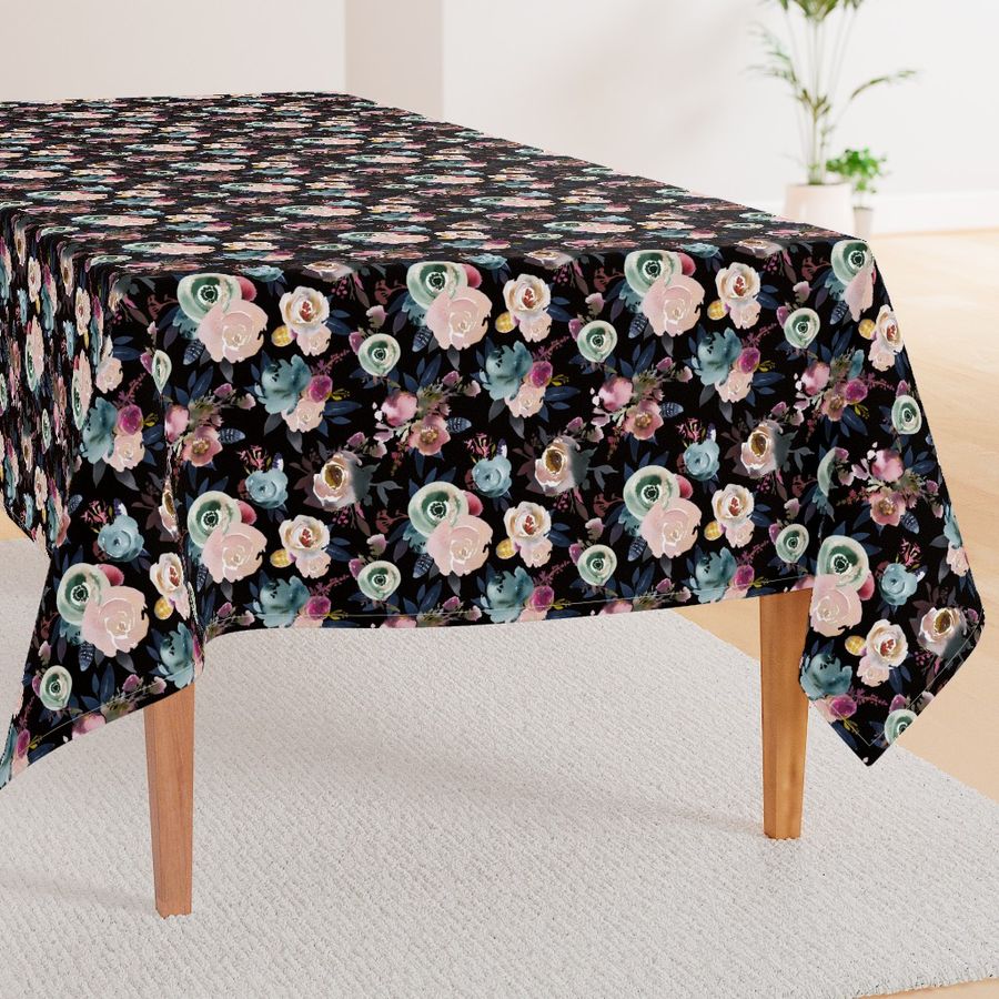 HOME_GOOD_RECTANGULAR_TABLE_CLOTH