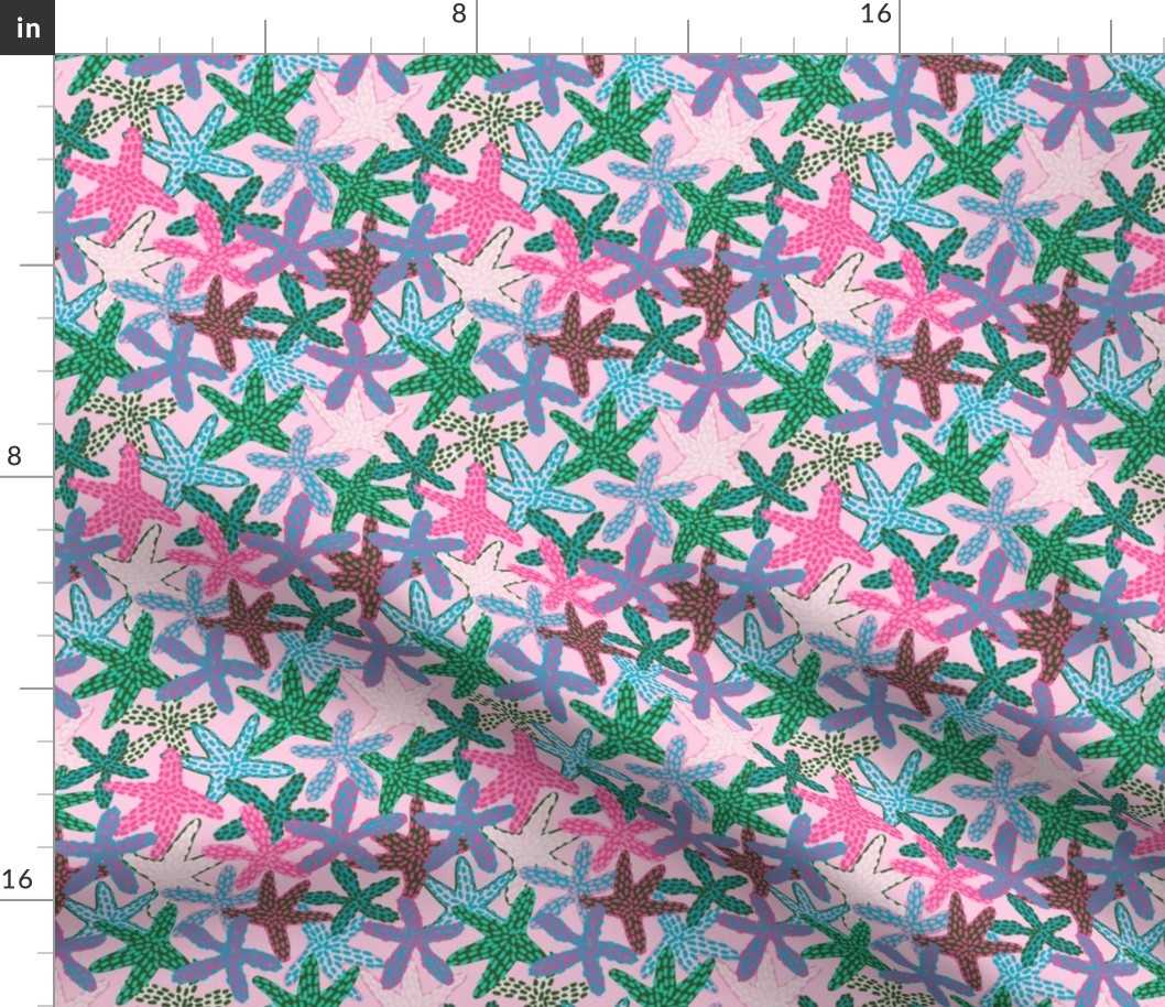 Starfishes Galore (Seashell pink)