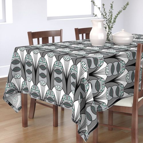 HOME_GOOD_RECTANGULAR_TABLE_CLOTH