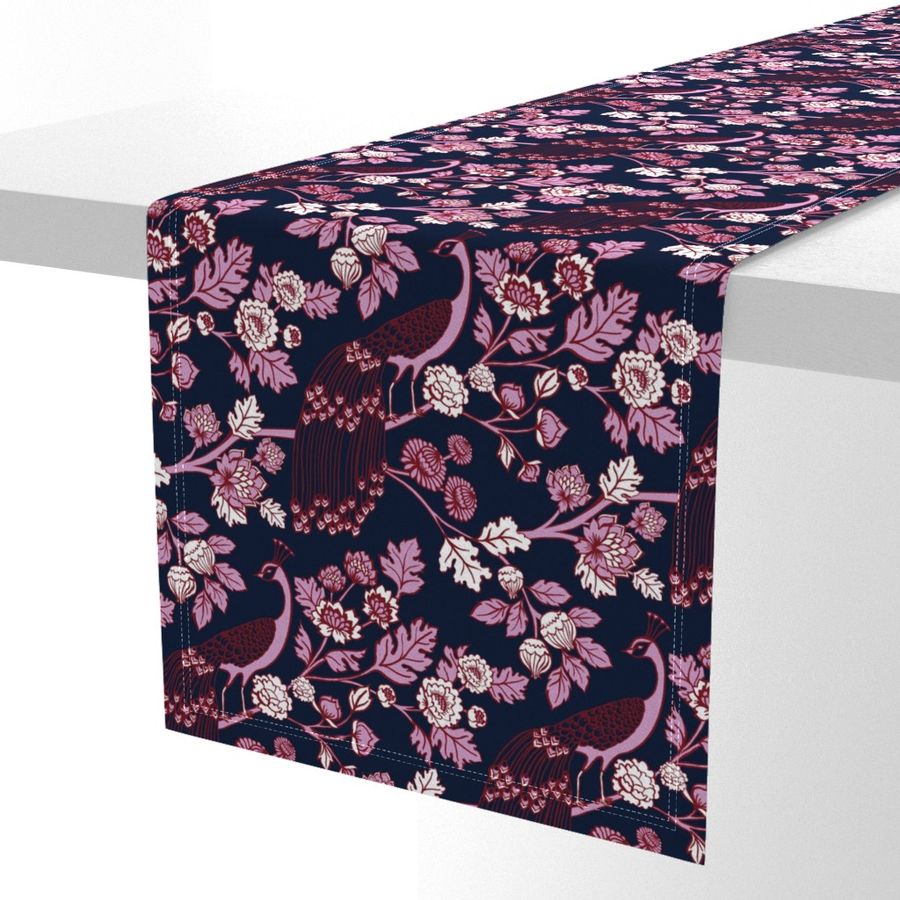 HOME_GOOD_TABLE_RUNNER