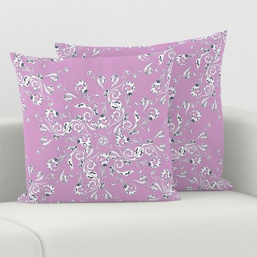 HOME_GOOD_SQUARE_THROW_PILLOW