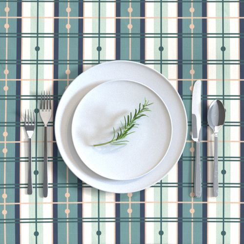 HOME_GOOD_RECTANGULAR_TABLE_CLOTH