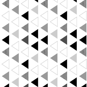 Black & white triangles 90 deg 