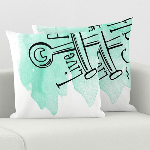 HOME_GOOD_SQUARE_THROW_PILLOW