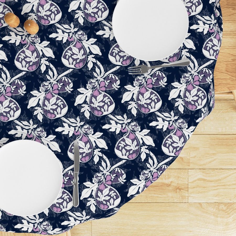 HOME_GOOD_ROUND_TABLE_CLOTH