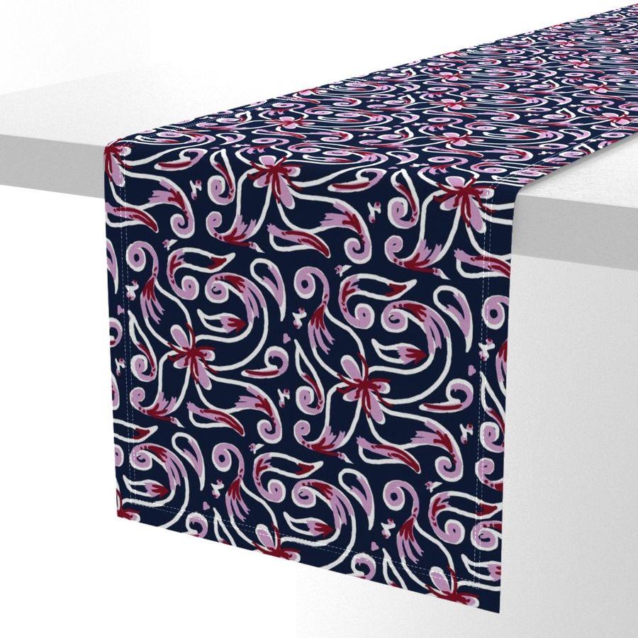 HOME_GOOD_TABLE_RUNNER