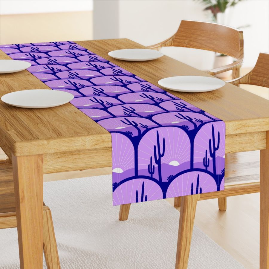 HOME_GOOD_TABLE_RUNNER