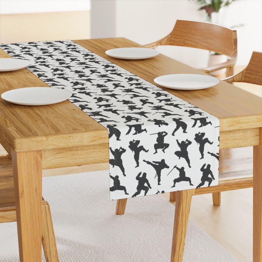 HOME_GOOD_TABLE_RUNNER