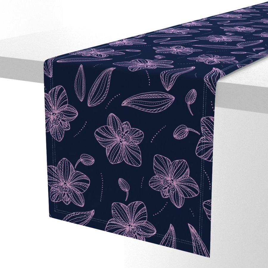 HOME_GOOD_TABLE_RUNNER