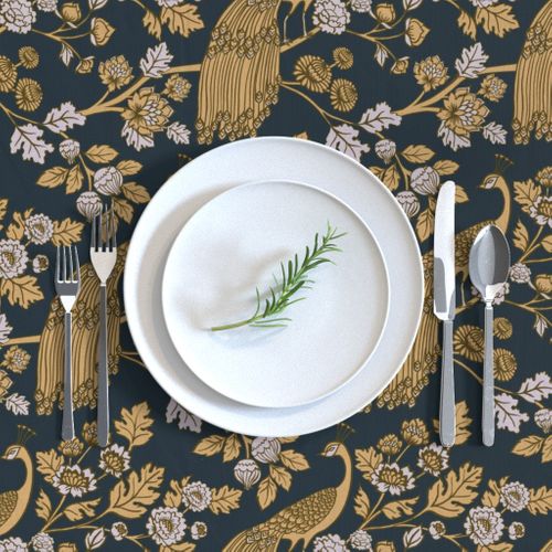 HOME_GOOD_RECTANGULAR_TABLE_CLOTH