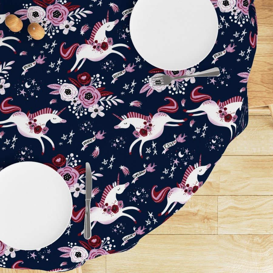 HOME_GOOD_ROUND_TABLE_CLOTH