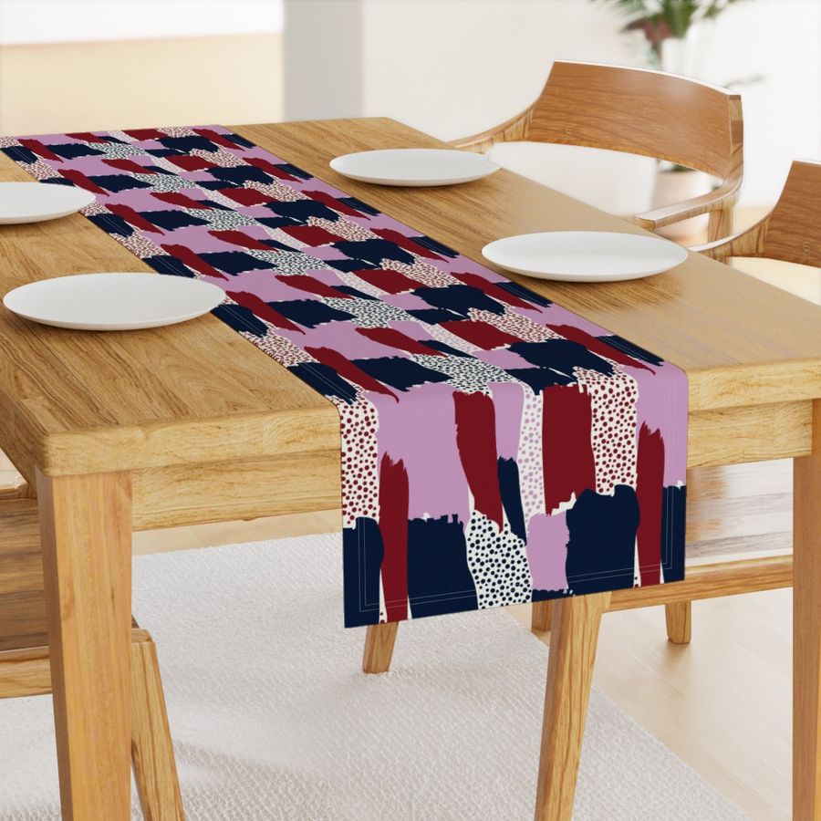 HOME_GOOD_TABLE_RUNNER