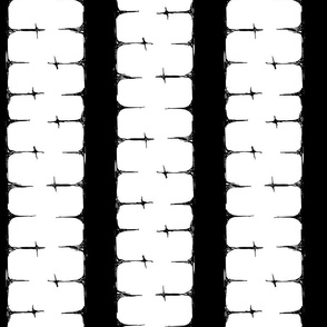 Scribble Goth - Cross Stripe 3 in white