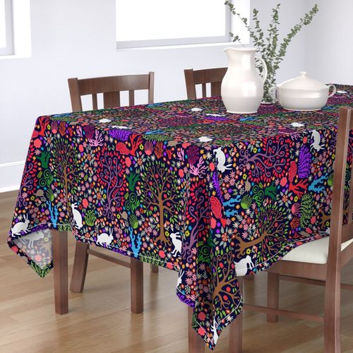 HOME_GOOD_RECTANGULAR_TABLE_CLOTH