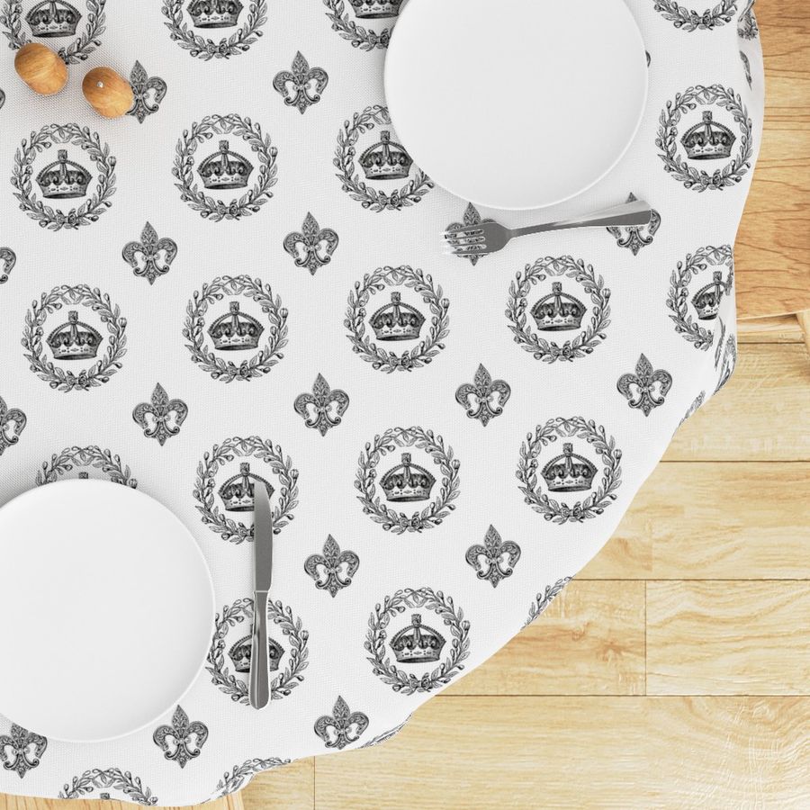 HOME_GOOD_ROUND_TABLE_CLOTH